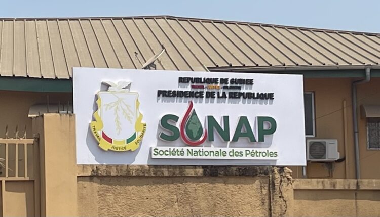 Le prix du carburant explose à travers le monde, la Guinée garde le cap mais jusqu’à quand ?