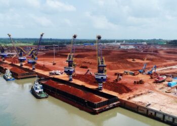 2 804 959 tonnes de bauxite exportées en Guinée au cours de la semaine du 15 au 21 mai 2023, selon le ministère des Mines et de la géologie
