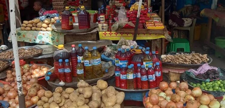 Interdiction d’exporter durant 6 mois le riz, la pomme de terre, l’huile rouge…