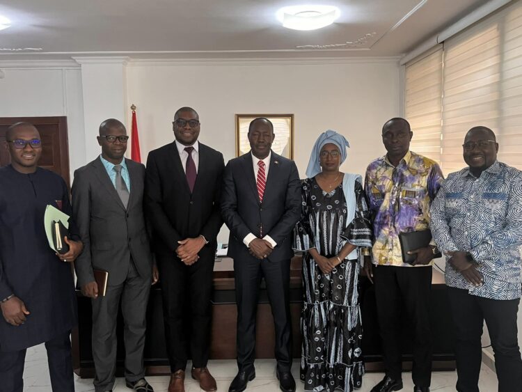 La mission résidente du FMI chez le ministre des Mines de la Guinée