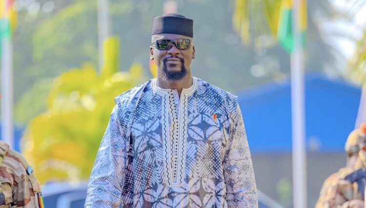 Mamadi Doumbouya convié à l’investiture de Bassirou Diomaye Faye