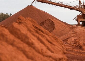 Baisse de -7 % des exportations bauxitiques et 34 054 T d’alumines exportées en Guinée, du 08 au 14 juillet 2024.