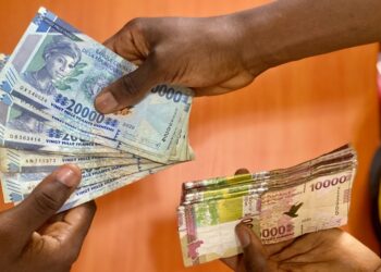 Le franc guinéen s’apprécie de +0,77 % par rapport à l’euro au T2