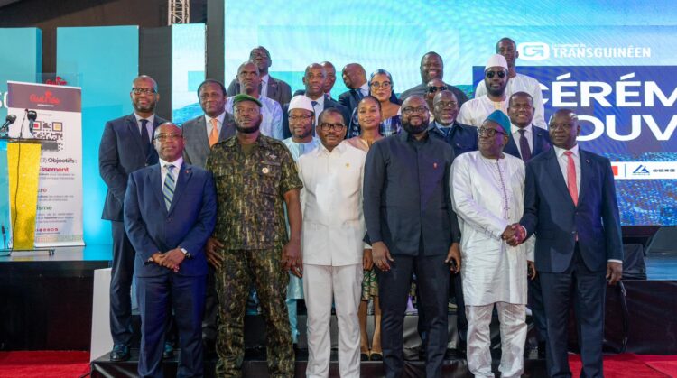 SIMANDOU : la Compagnie du Transguinéen célèbre ses 2 ans de travail et de réalisation.