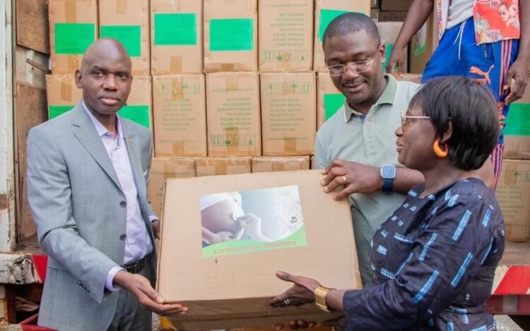 Lancement de la compagne de distribution de kits sanitaires gratuits pour les femmes enceintes et nouveaux nés