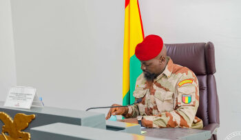 Missions officielles : Doumbouya institue de nouvelles règles pour les cadres de l’Etat