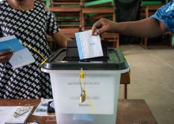 Référendum sur la Constitution au Gabon : le « oui » l’emporte largement