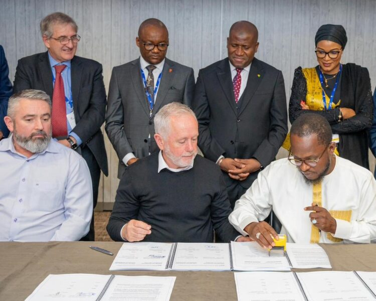 Signature d’un accord de 76 millions EUR entre la Guinée et le Royaume-Uni