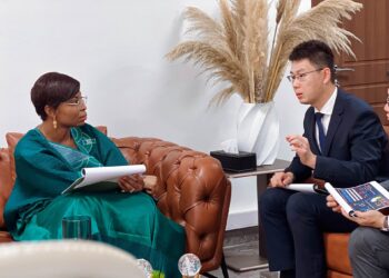 Discussion entre le ministère des Postes de la Guinée et Hawaï pour la mise en place de la 5G
