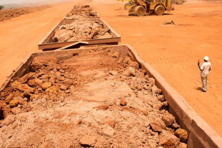 Les exportations de bauxite de la Guinée baissent de plus 20 % à la fin du mois de décembre 2024