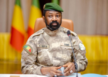 Assimi Goïta annonce la création d’une industrie militaire nationale