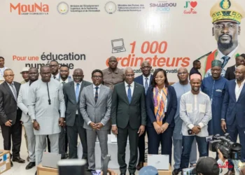 MouNa Group Technology offre 1 000 ordinateurs aux étudiants guinéens