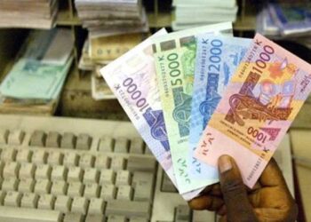 Afrique : le franc CFA a perdu 4 % face au dollar