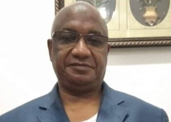 Le DG de l’hôpital Ignace Deen jugé pour détournement présumé de 866 millions GNF