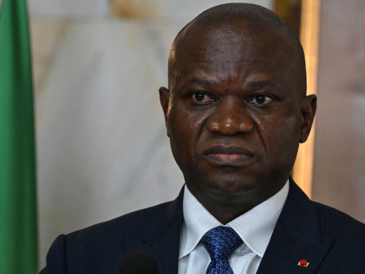 Gabon : Brice Oligui Nguema officialise sa candidature à la présidentielle