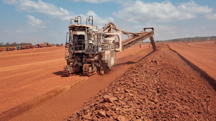 Les exportations guinéennes de bauxite chutent d’environ -15 % en une semaine