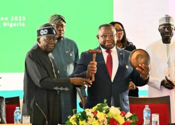 CEDEAO : Julius Maada Bio élu président en remplacement de Bola Tinubu