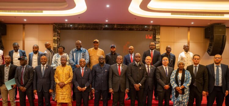 Démarrage du projet STEP, financé à environ 21 millions USD