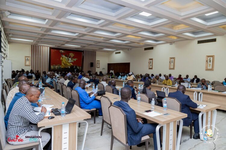 Le CNT examine 2 projets électriques