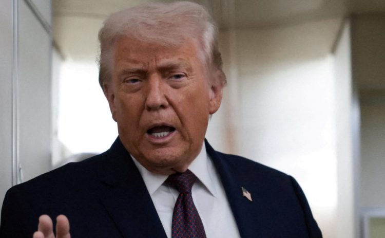 Donald Trump relève à 25 % les droits de douane sur les produits sud-coréens