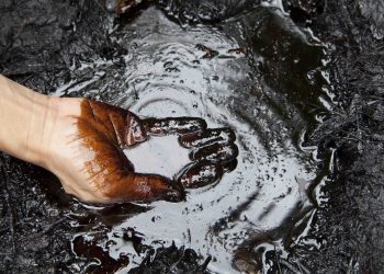 Pétrole : le Brent grimpe à 107 dollars malgré le départ annoncé des Émirats de l’OPEP