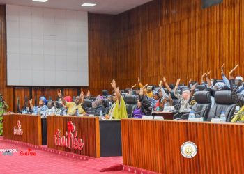 Guinée : le CNT adopte la Loi de finances initiale 2026