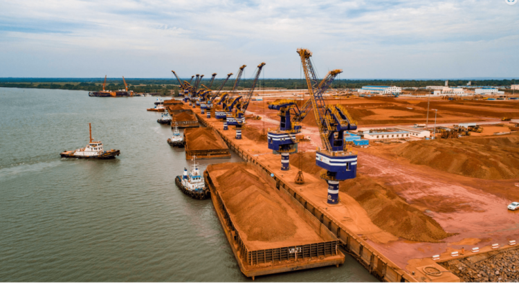 Repli de 9 % des exportations de bauxite guinéenne sous l’effet de la demande chinoise