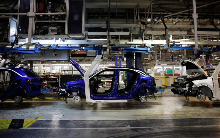 France : la production industrielle rebondit de 1 % en mars 2026
