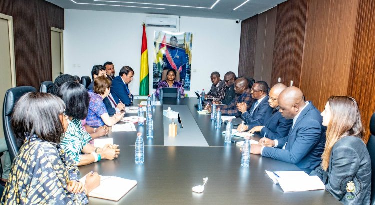 La Guinée et l’Italie ouvrent des discussions pour renforcer leur coopération sanitaire