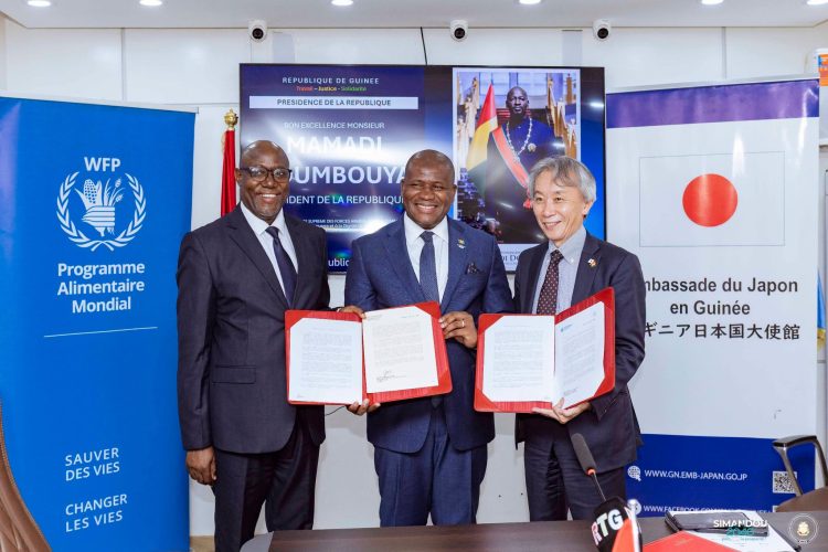 Japon – PAM Guinée : 300 millions de yens pour renforcer l’alimentation scolaire et la nutrition