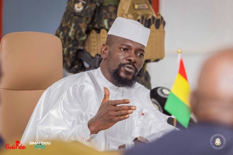 Mamadi Doumbouya relève 2 ministres de leurs fonctions