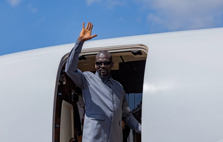 Mamadi Doumbouya attendu en Côte d’Ivoire ce vendredi