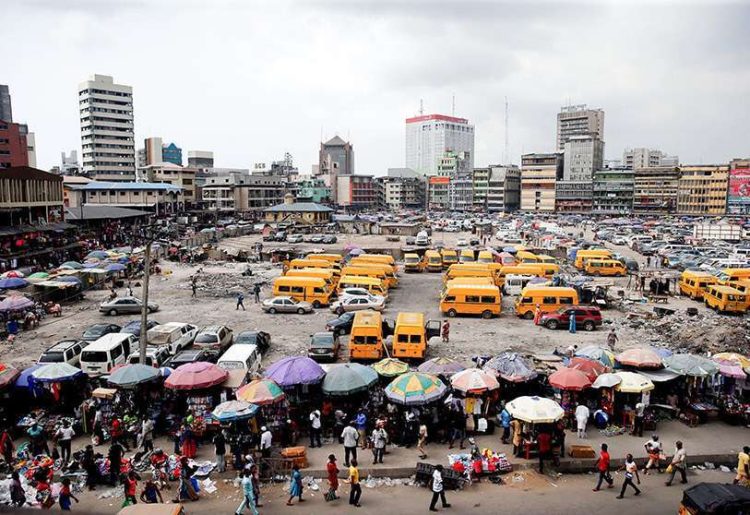 Afrique subsaharienne : 4,3 % de croissance attendus en 2026, mais des revenus qui progressent lentement
